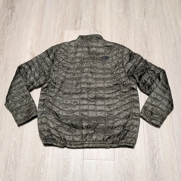The North Face Thermoball Puffer Jacket Mens XL Olive Green Camo Lining Light - Picture 2 of 11